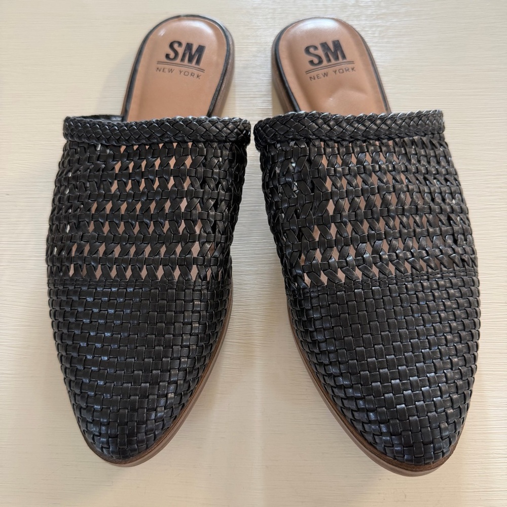 SM New York Reanne Black Woven Mules Pointed Toe Flat Slip On Shoes Size 8